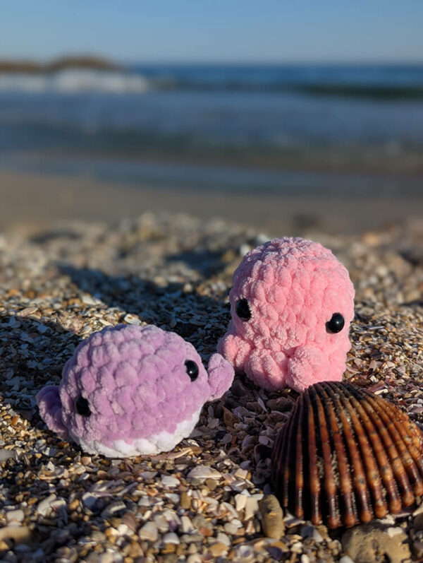 peluches baleine et poulpe fait à la main au crochet