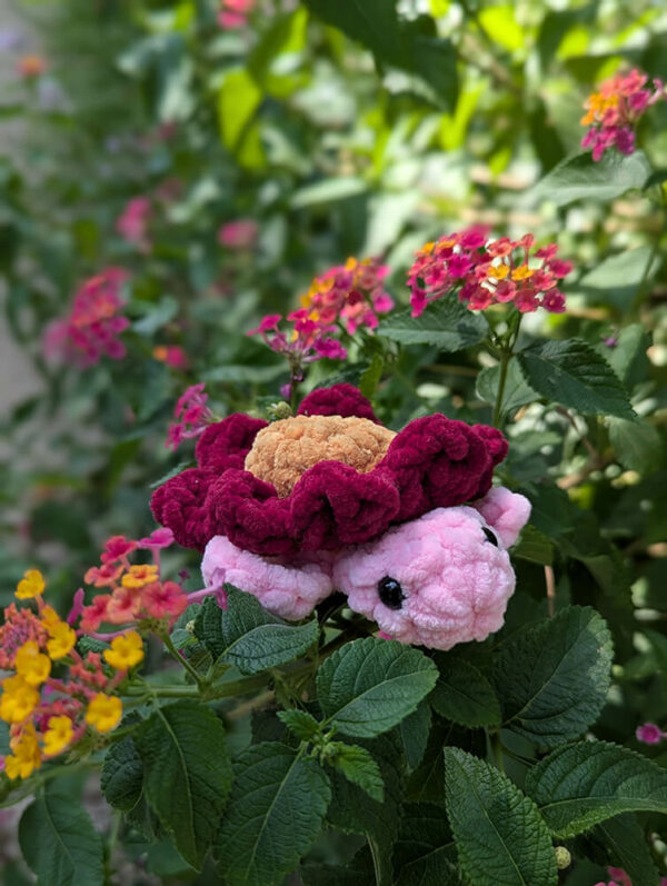 peluches tortues à fleur fait à la main au crochet