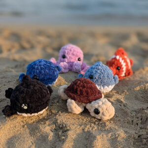peluches tortue, poisson, poulpe, orque, baleine, requin fait à la main au crochet