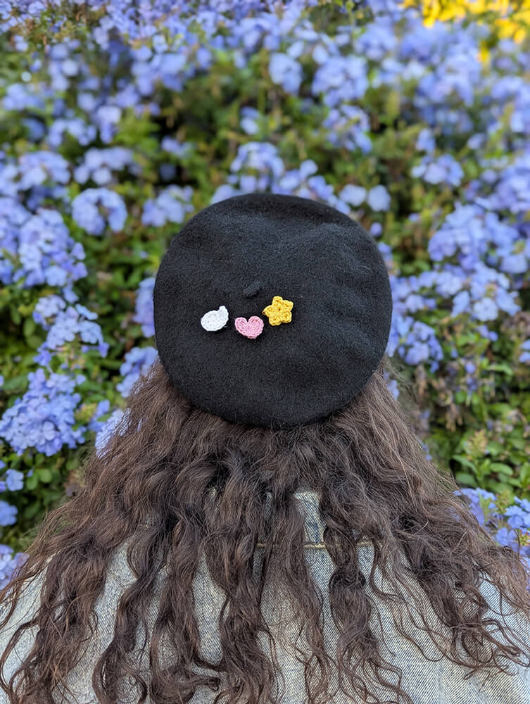 atelier épingles cœur étoile coquillage béret